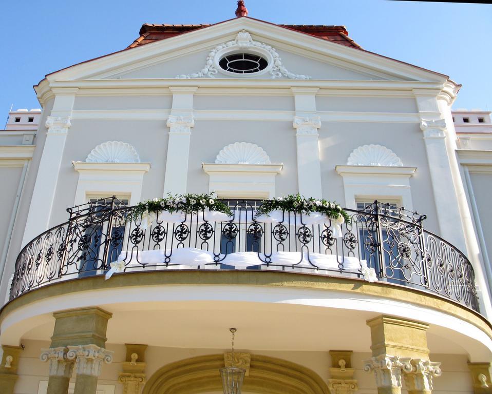 Art Hotel Kastiel Tomášov 외부 사진