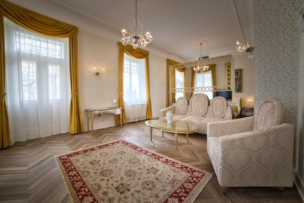 Art Hotel Kastiel Tomášov 외부 사진